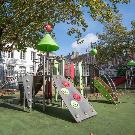 Danton Renaissance - F2 Renove - Tout Equipe Le Havre Exteriör bild
