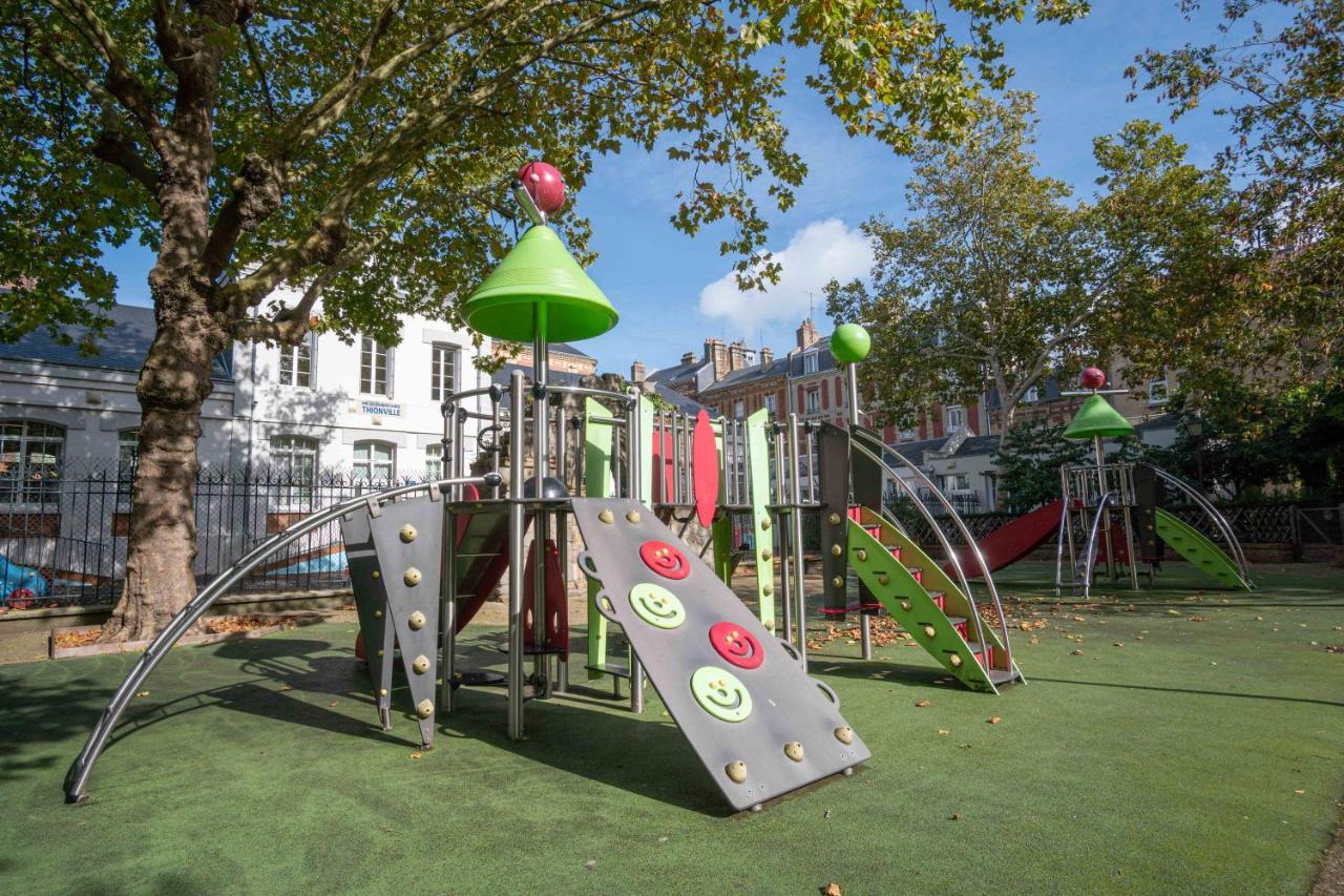 Danton Renaissance - F2 Renove - Tout Equipe Le Havre Exteriör bild